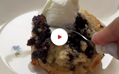 Upside-down blueberry muffins